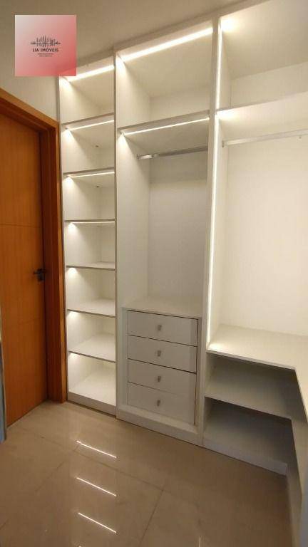 Apartamento à venda com 3 quartos, 181m² - Foto 26