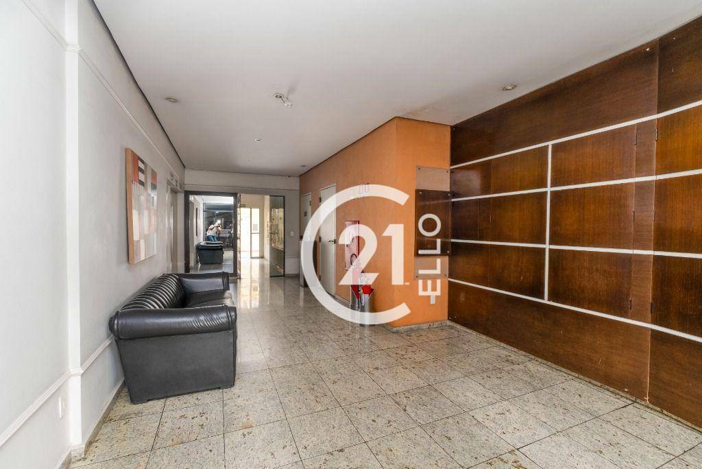 Apartamento para alugar com 1 quarto, 45m² - Foto 13