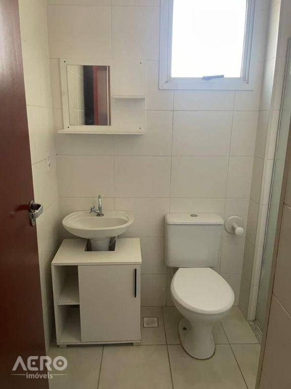 Apartamento para alugar com 1 quarto, 35m² - Foto 9