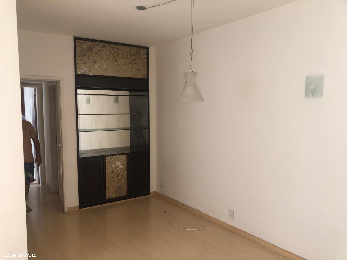 Apartamento à venda com 2 quartos, 83m² - Foto 8