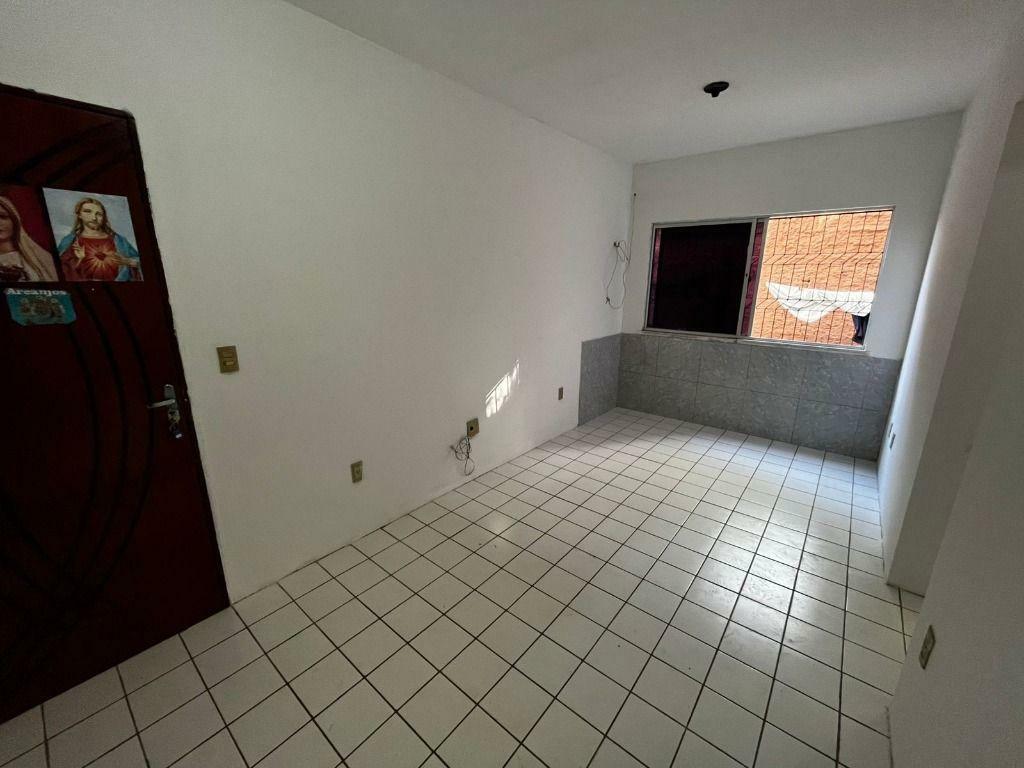 Apartamento para alugar com 2 quartos, 45m² - Foto 3