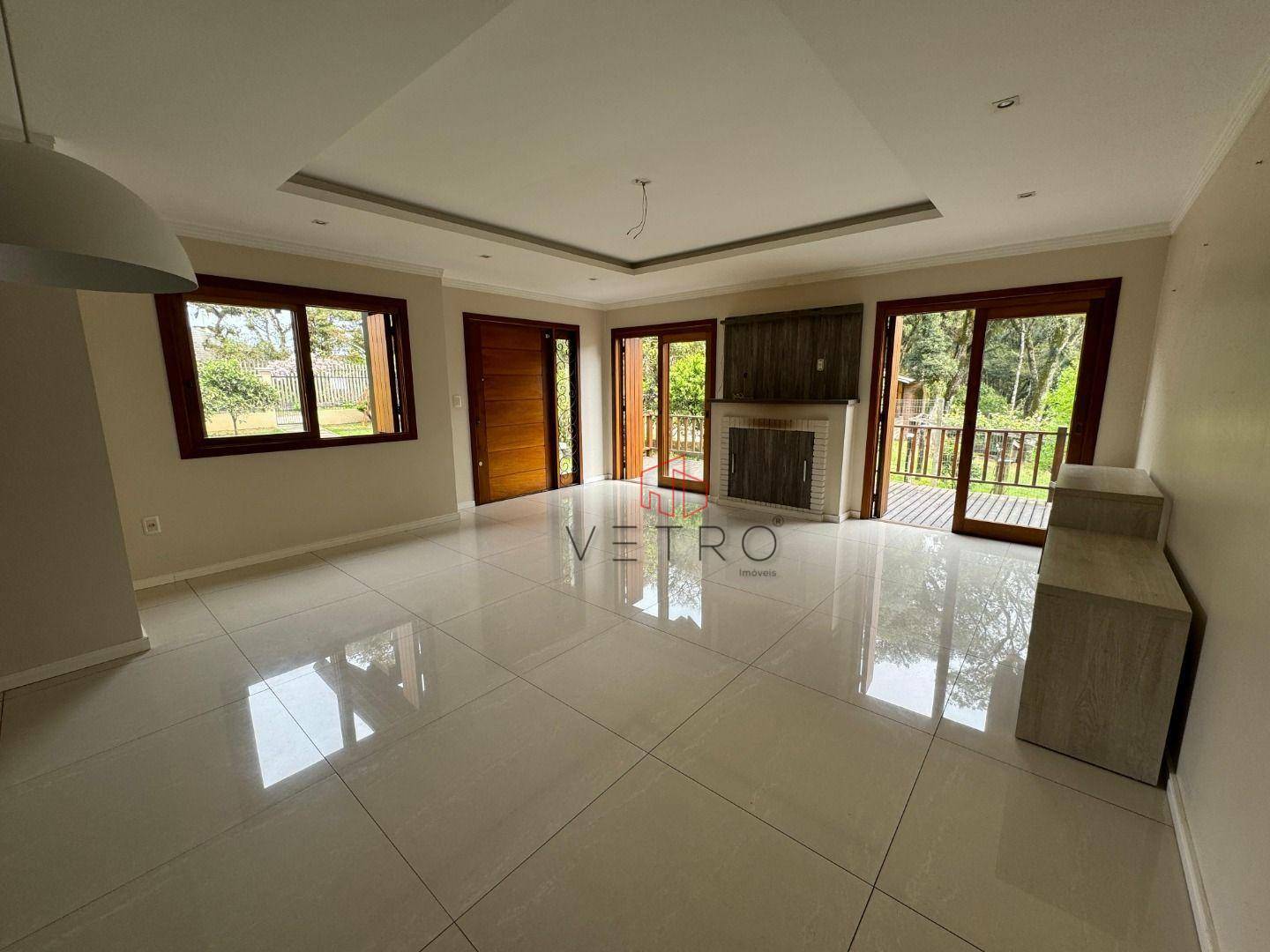 Casa à venda com 5 quartos, 193m² - Foto 3