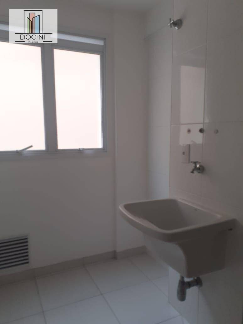 Apartamento à venda com 2 quartos, 68m² - Foto 9