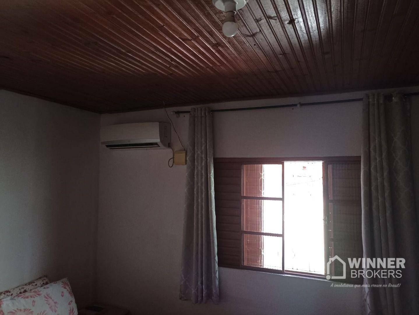 Casa à venda com 4 quartos, 229m² - Foto 7