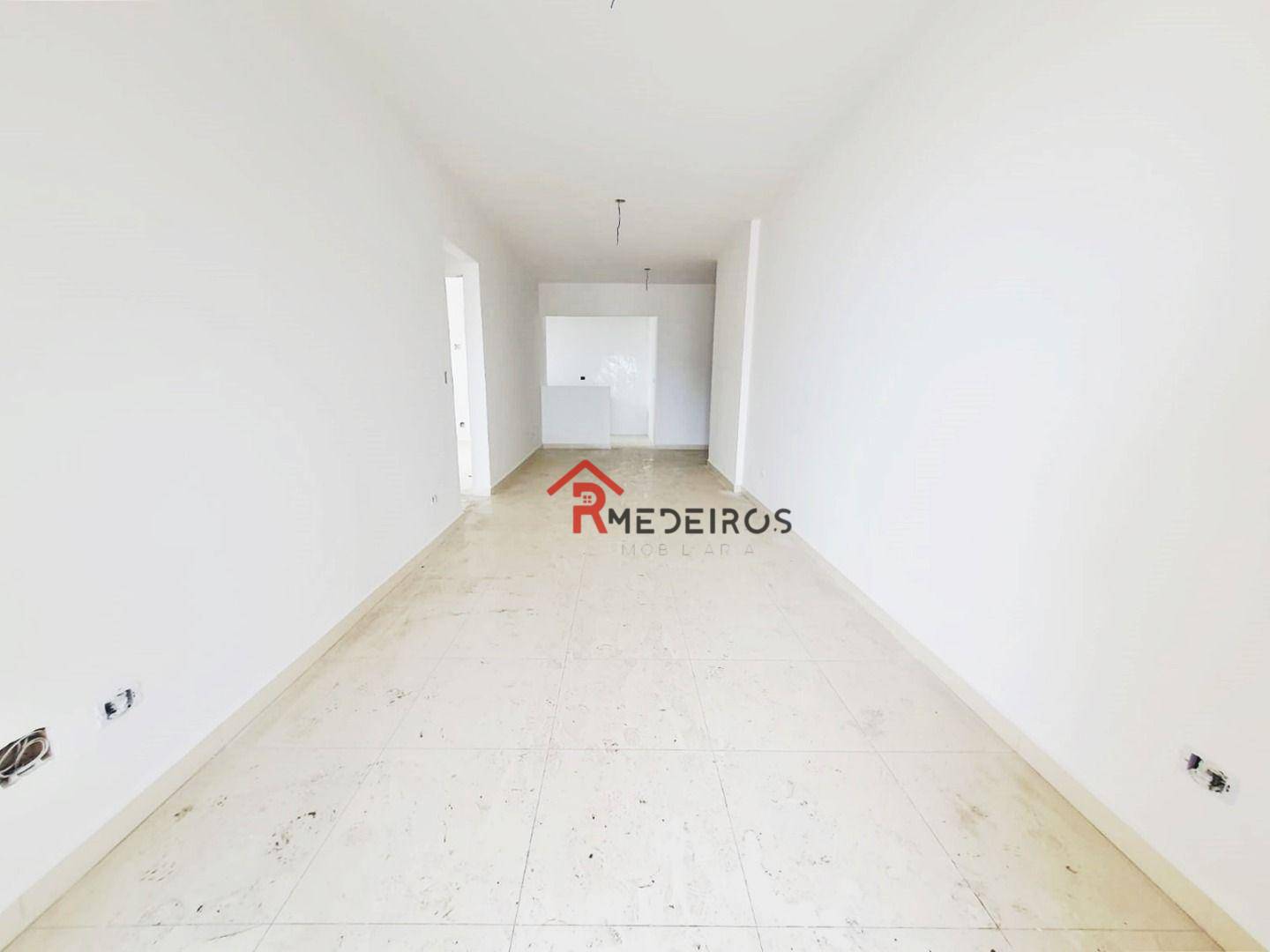 Apartamento à venda com 2 quartos, 85m² - Foto 4