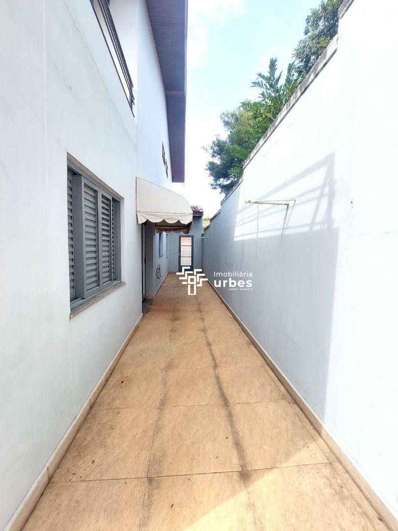 Casa para alugar com 3 quartos, 270m² - Foto 29