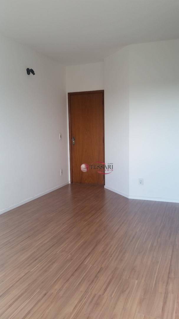 Apartamento à venda com 3 quartos, 112m² - Foto 1