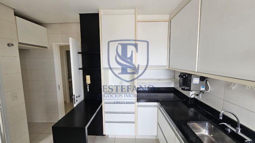 Apartamento à venda e aluguel com 3 quartos, 150m² - Foto 13