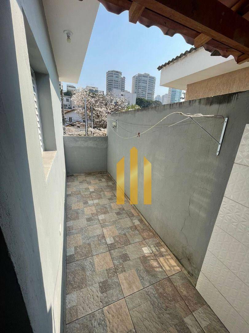 Casa para alugar com 2 quartos, 70m² - Foto 1