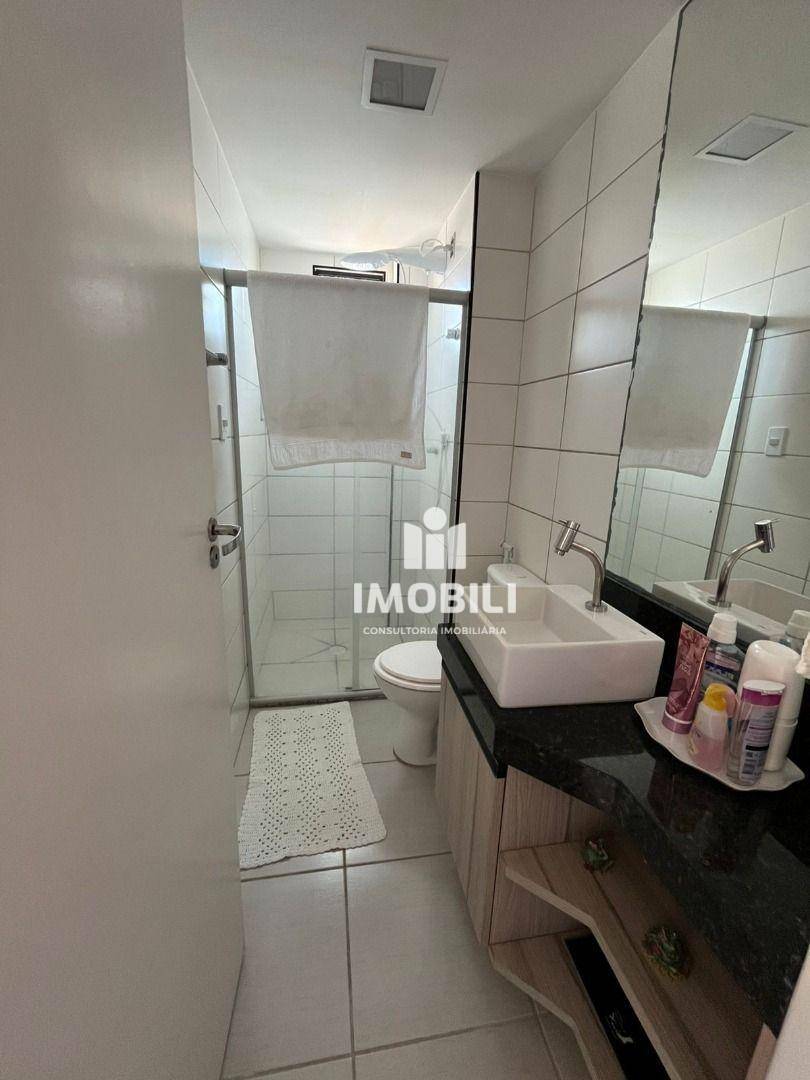 Apartamento à venda com 3 quartos, 95m² - Foto 11