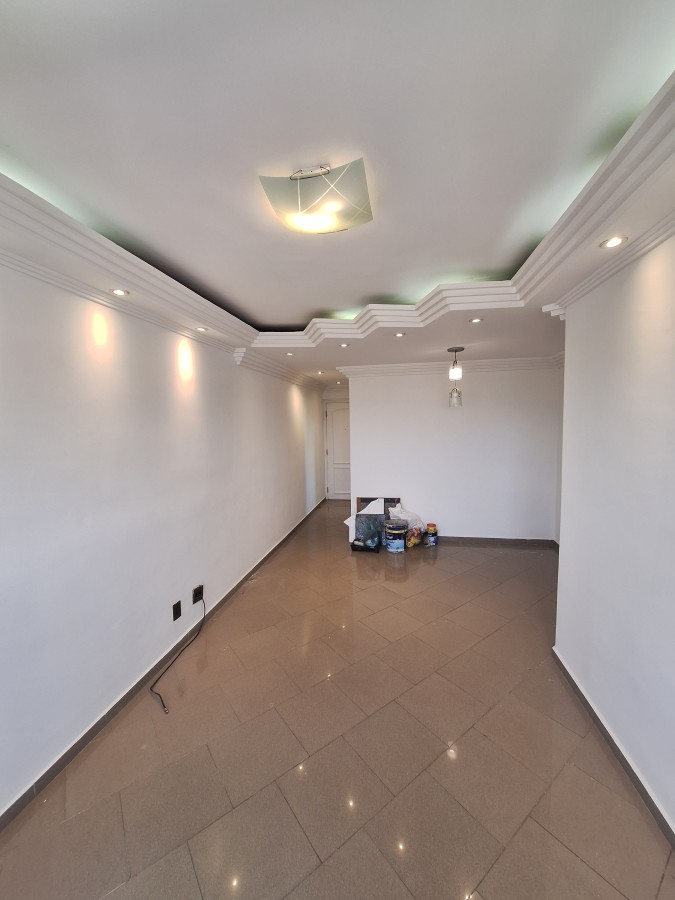 Apartamento para alugar com 2 quartos, 79m² - Foto 3