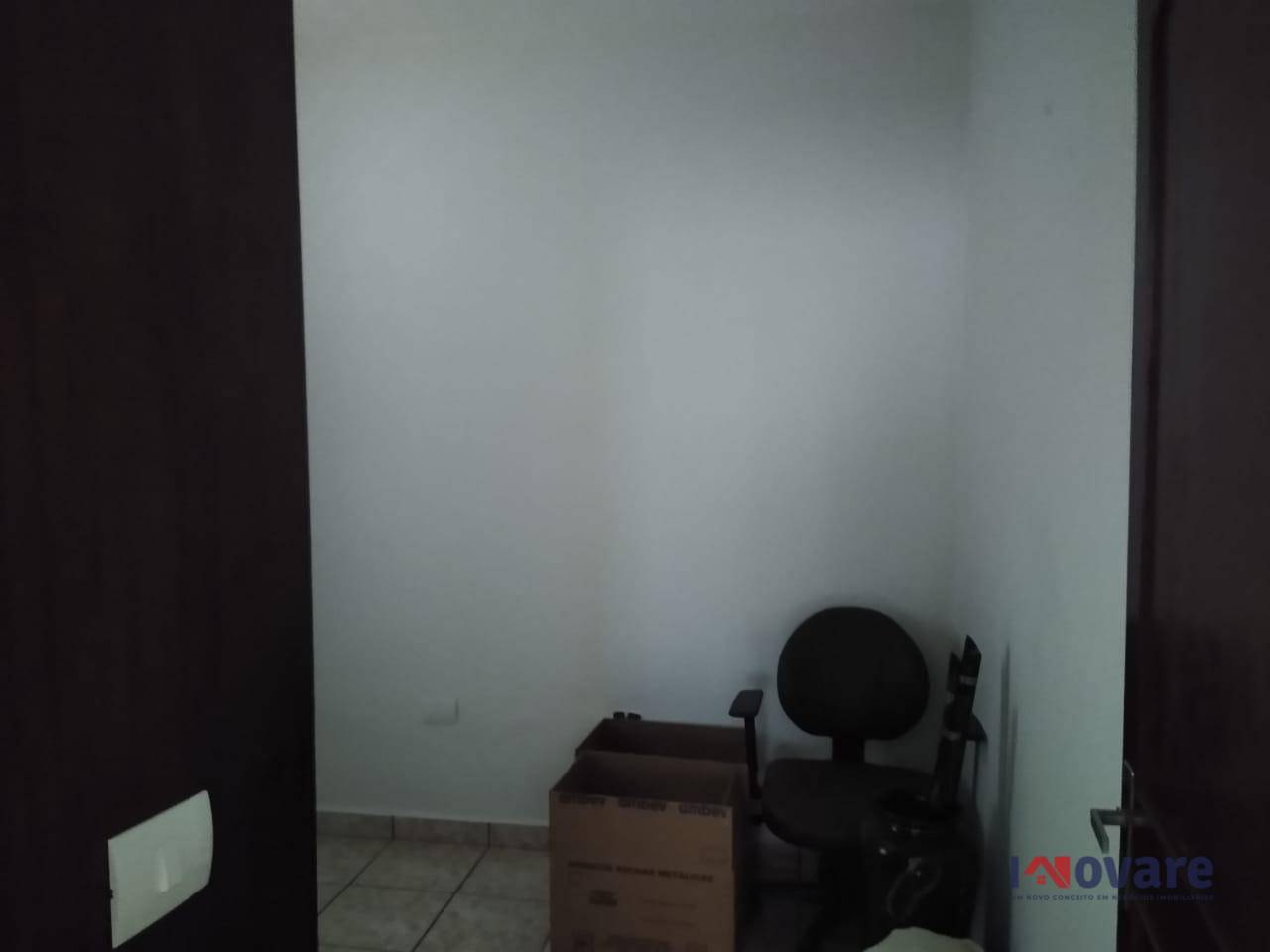 Casa à venda com 3 quartos, 180m² - Foto 16