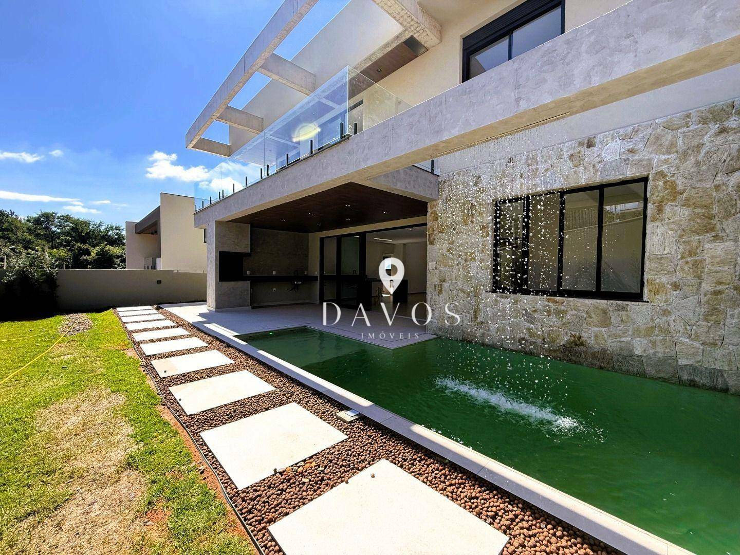 Sobrado à venda com 4 quartos, 310m² - Foto 31