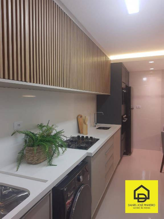 Apartamento à venda com 2 quartos, 61m² - Foto 7