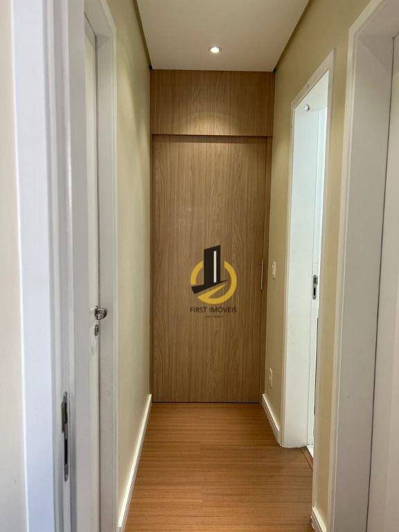 Apartamento à venda com 3 quartos, 82m² - Foto 11