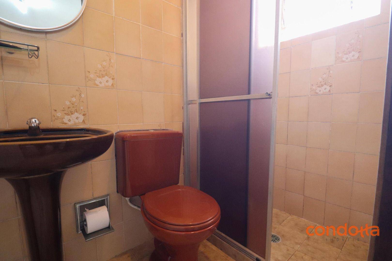 Casa para alugar com 3 quartos, 259m² - Foto 7