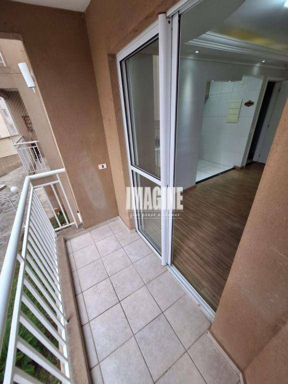 Apartamento à venda com 2 quartos, 48m² - Foto 11