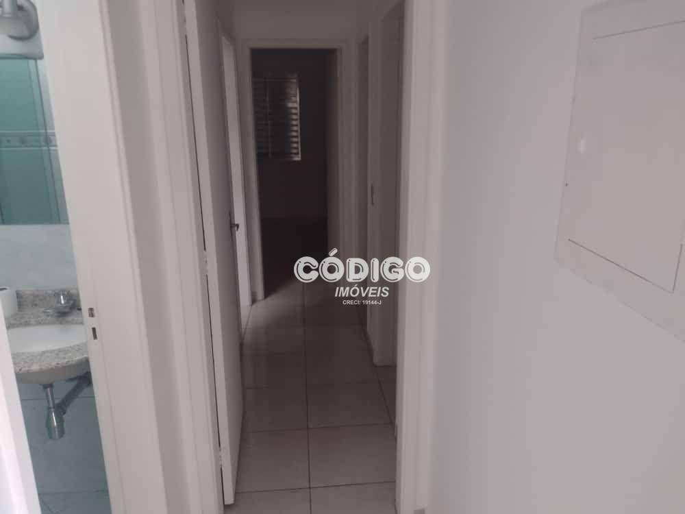 Sobrado à venda com 3 quartos, 200m² - Foto 24