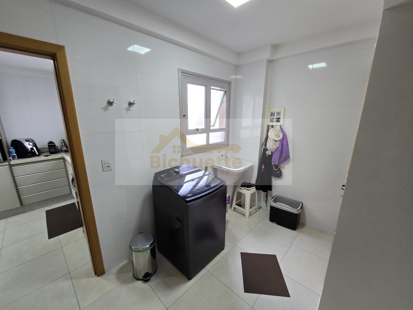 Apartamento à venda com 3 quartos, 140m² - Foto 19