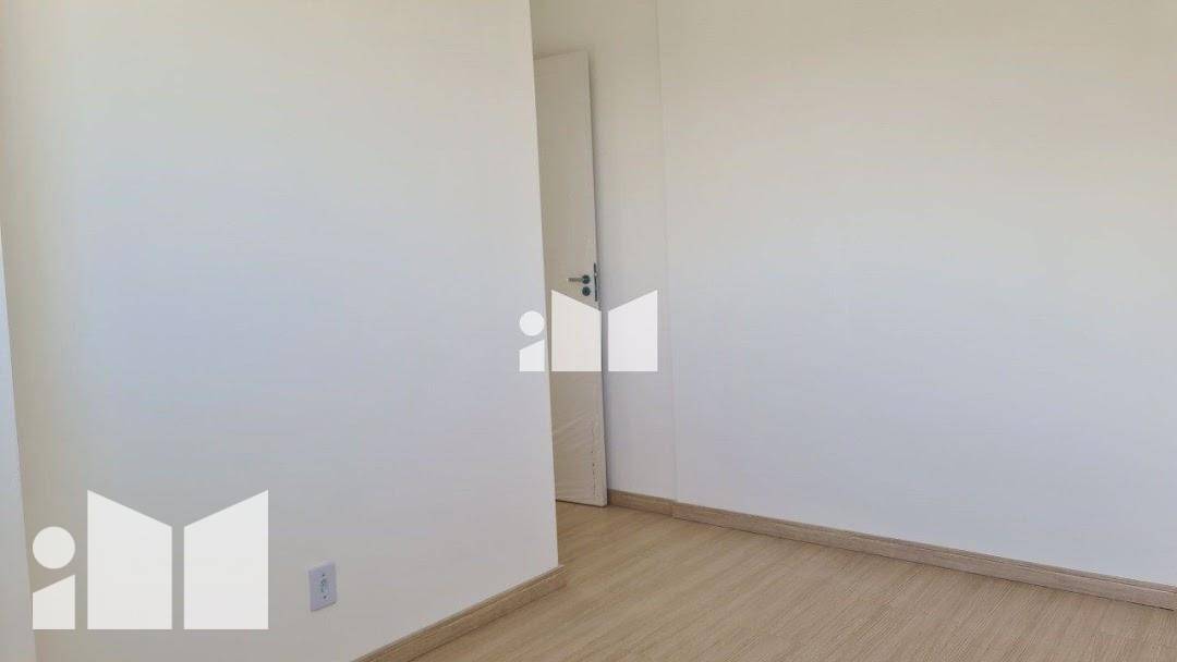 Apartamento à venda com 2 quartos, 46m² - Foto 13