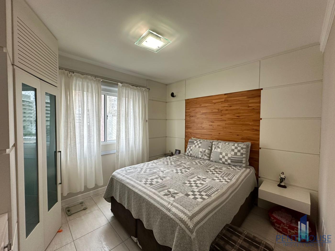 Apartamento à venda com 3 quartos, 116m² - Foto 14