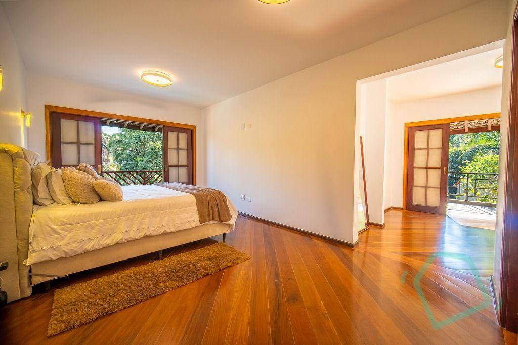 Casa de Condomínio à venda com 5 quartos, 677m² - Foto 27