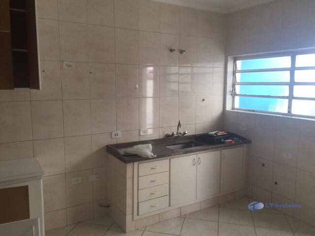 Casa à venda com 6 quartos, 260m² - Foto 28