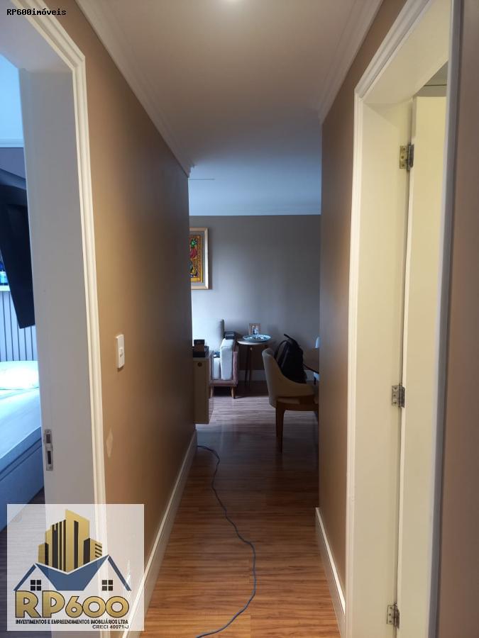 Apartamento à venda com 3 quartos, 70m² - Foto 7