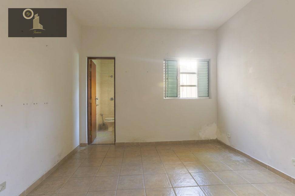 Casa à venda com 2 quartos, 180m² - Foto 24