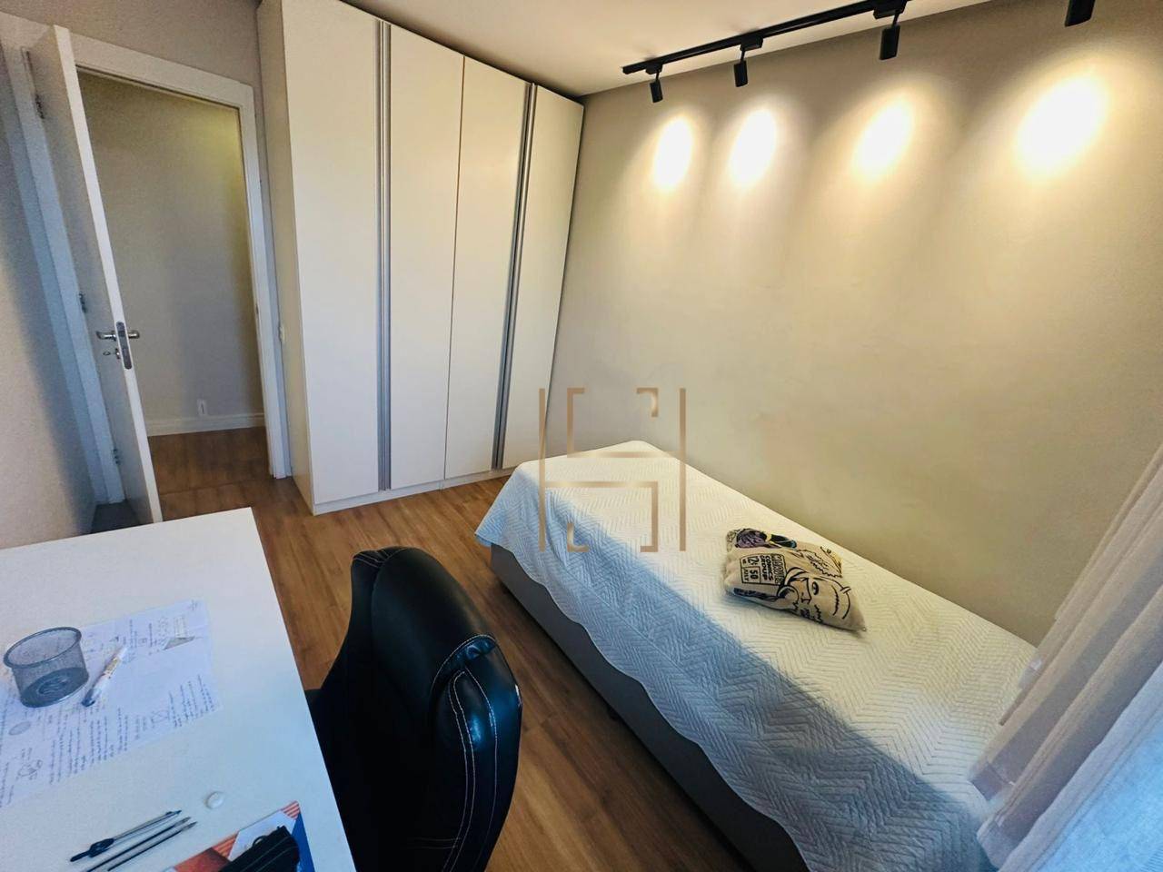 Apartamento à venda com 4 quartos, 109m² - Foto 5