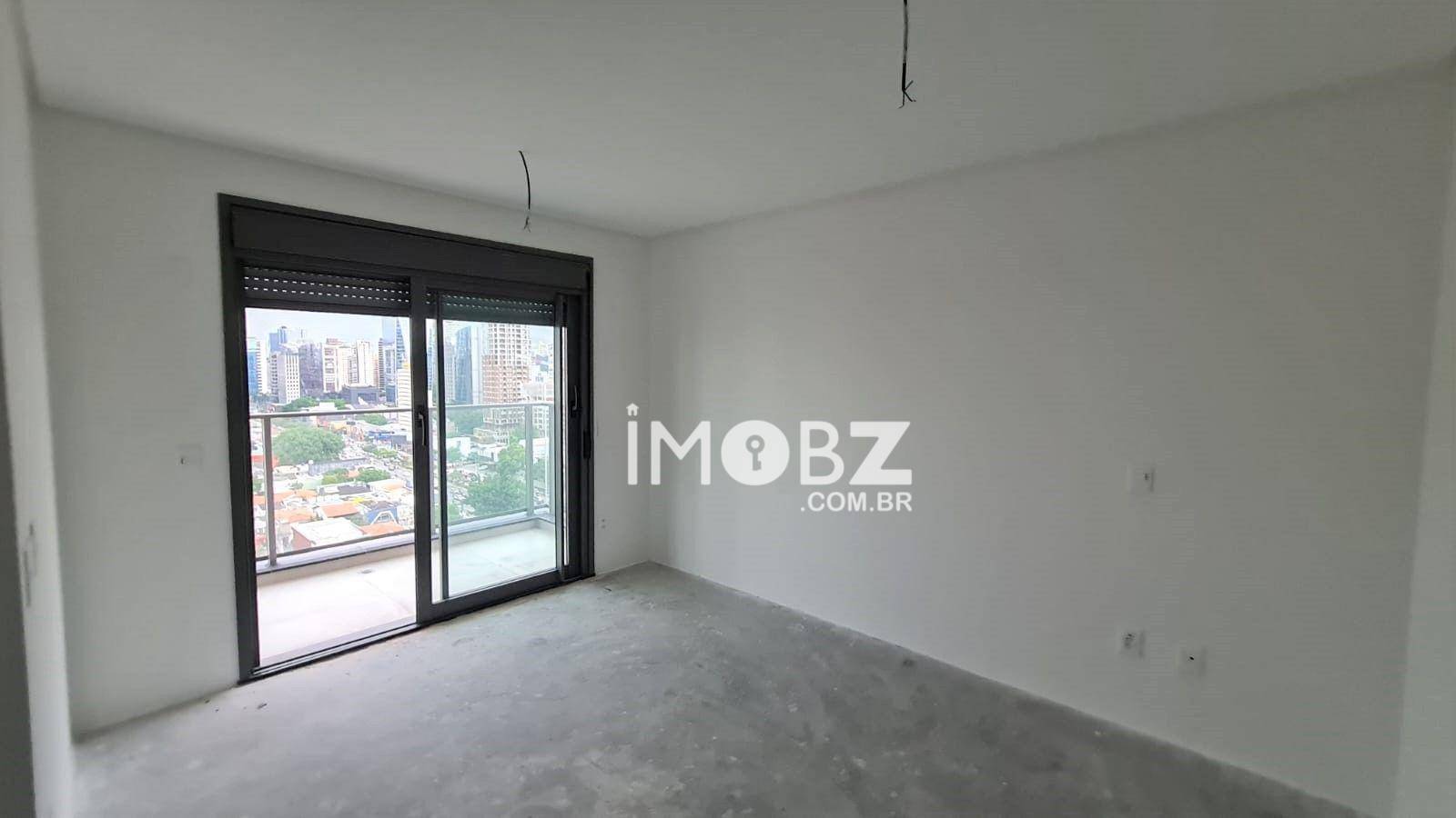 Apartamento à venda com 4 quartos, 246m² - Foto 6