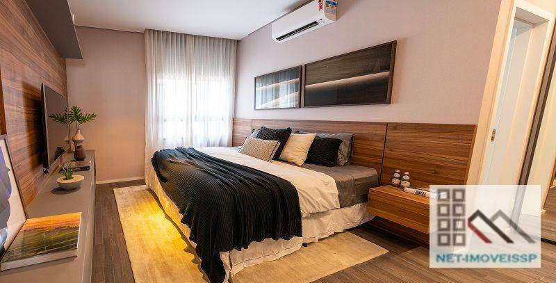 Apartamento à venda com 3 quartos, 157m² - Foto 14