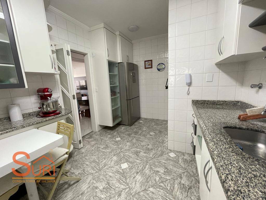 Apartamento à venda com 3 quartos, 98m² - Foto 29