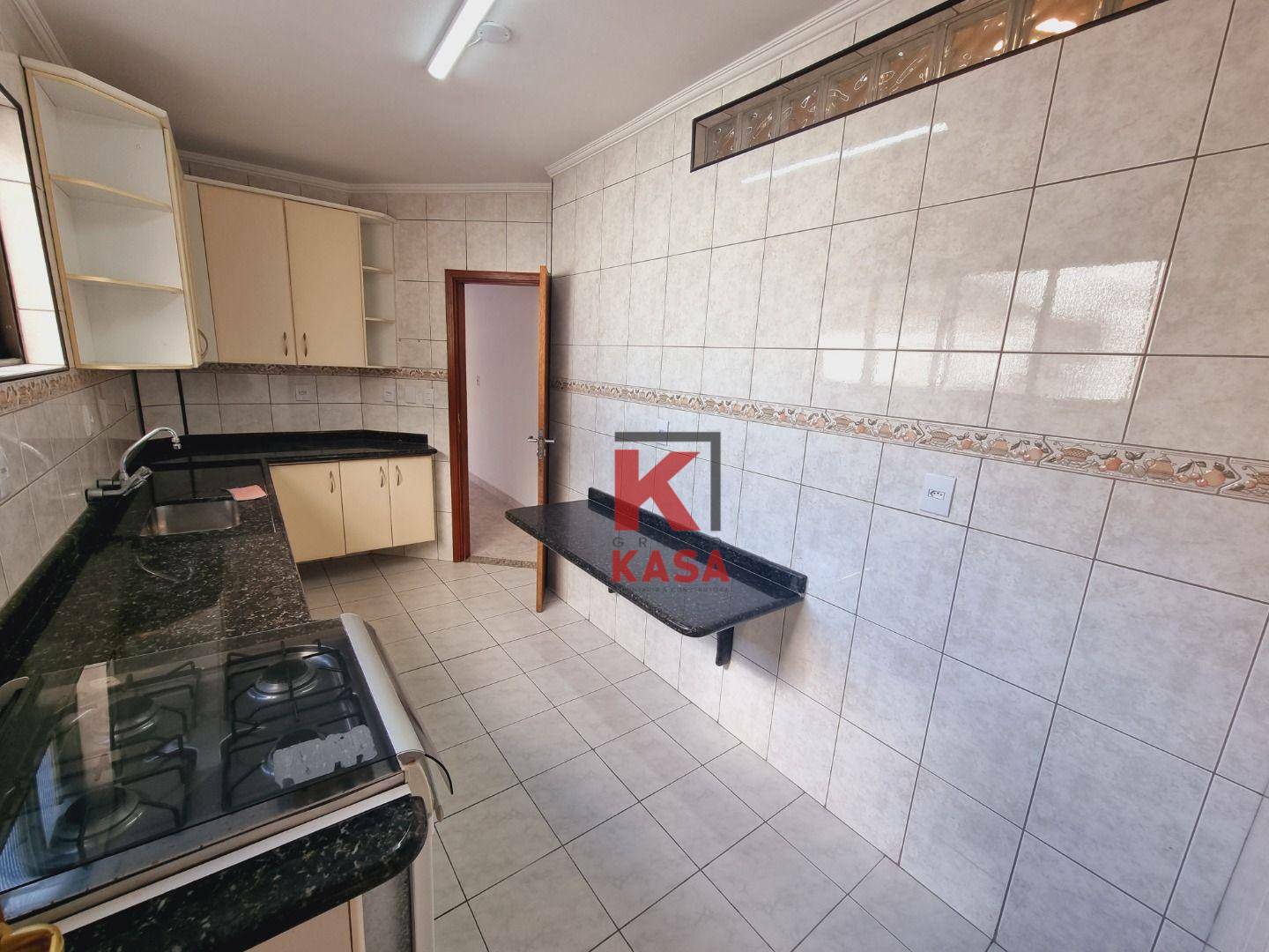 Casa à venda e aluguel com 3 quartos, 339m² - Foto 44