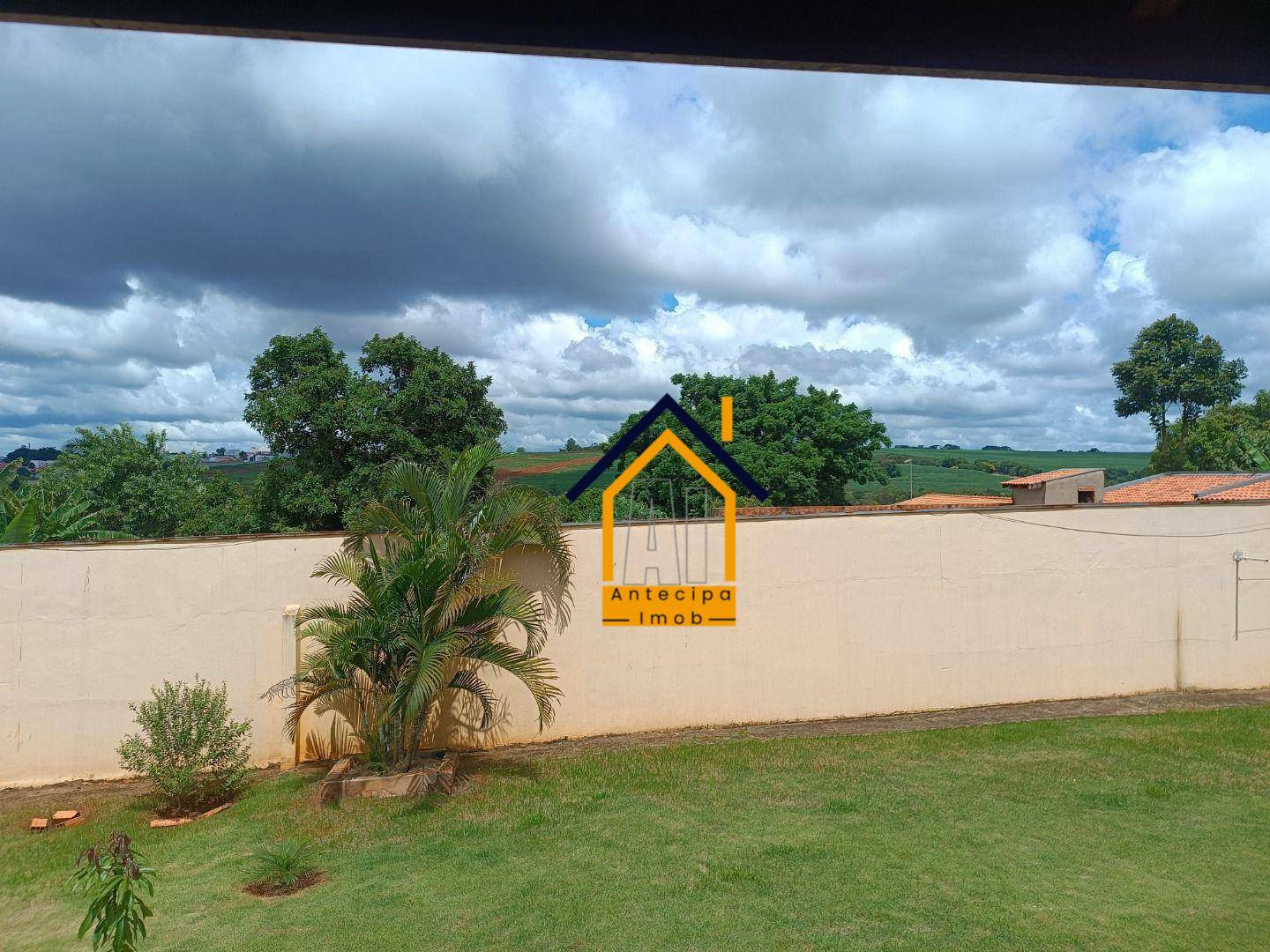Chácara à venda com 3 quartos, 300m² - Foto 3