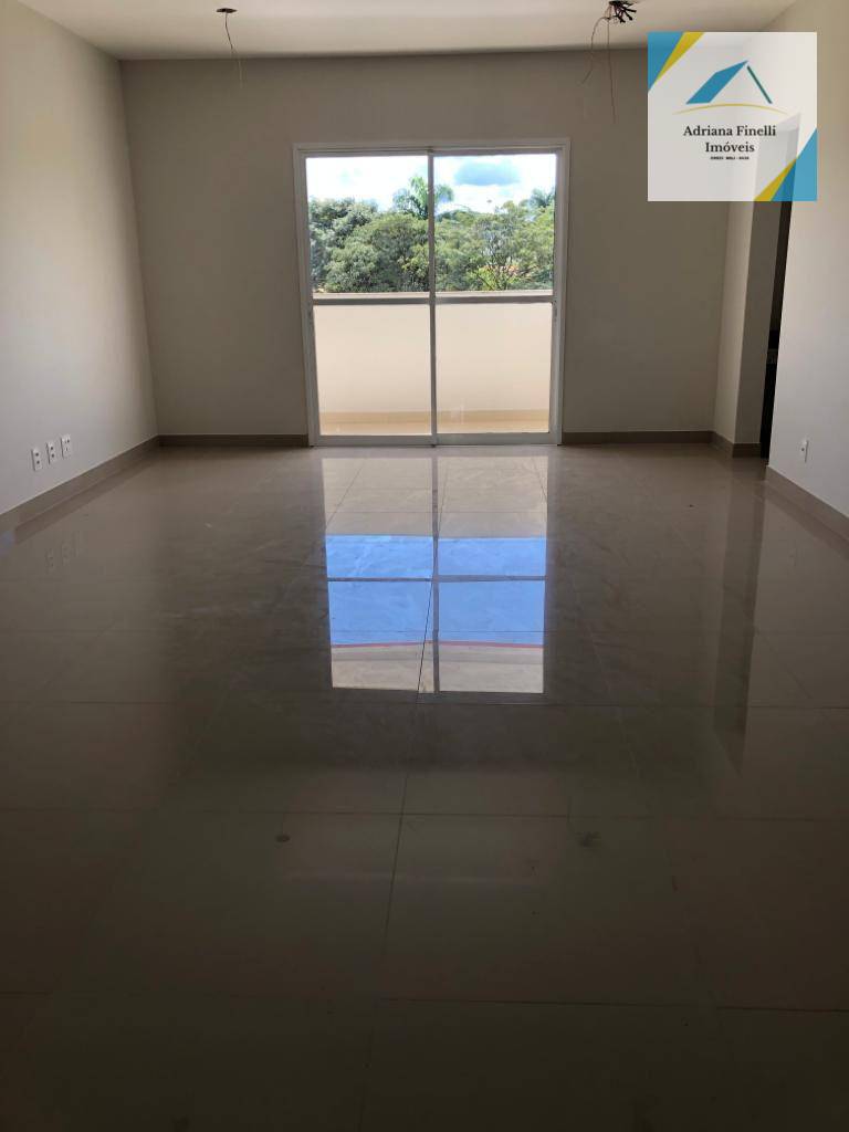 Apartamento à venda com 3 quartos, 125m² - Foto 3