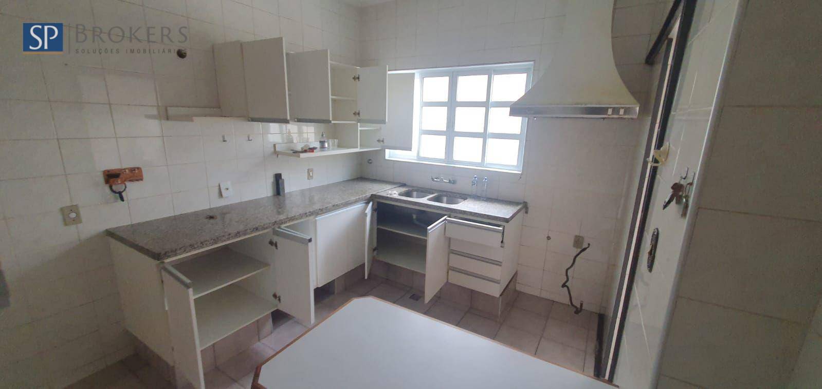 Casa à venda com 5 quartos, 350m² - Foto 6