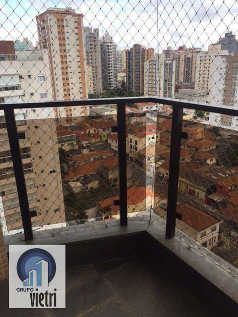 Apartamento para alugar com 3 quartos, 147m² - Foto 15