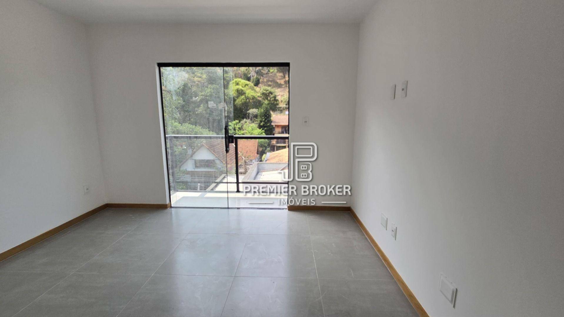 Casa à venda com 2 quartos, 100m² - Foto 10