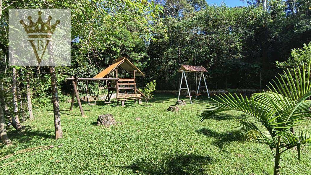 Casa de Condomínio para alugar com 3 quartos, 261m² - Foto 21
