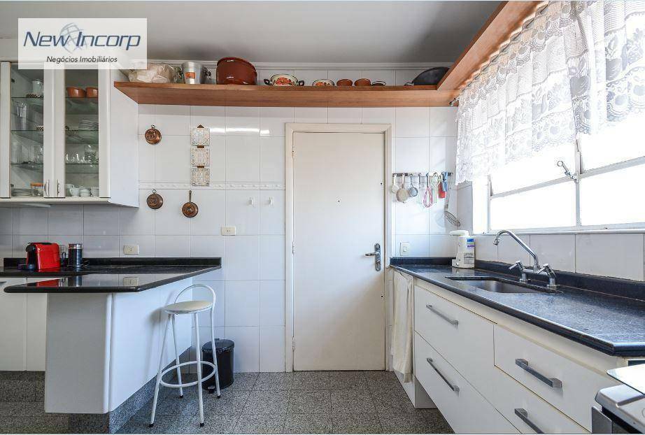 Apartamento à venda com 3 quartos, 148m² - Foto 24