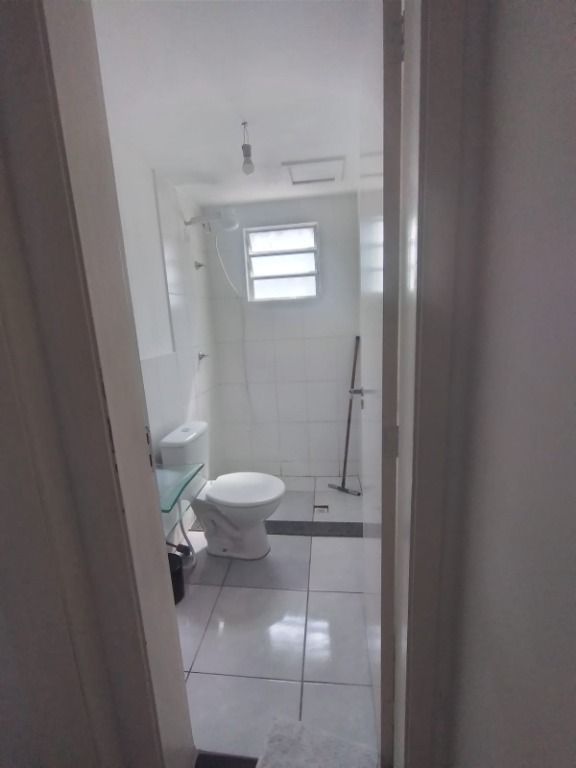 Apartamento à venda com 2 quartos, 47m² - Foto 6