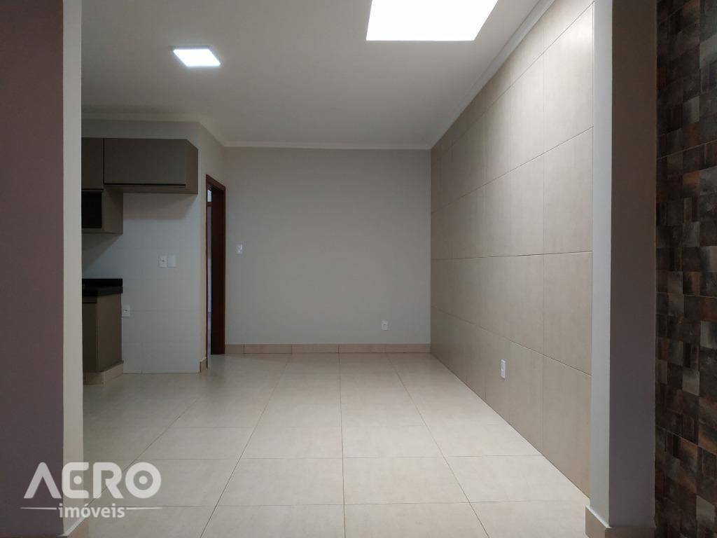 Casa à venda com 3 quartos, 180m² - Foto 6