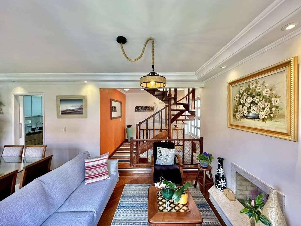 Casa de Condomínio à venda com 3 quartos, 210m² - Foto 18