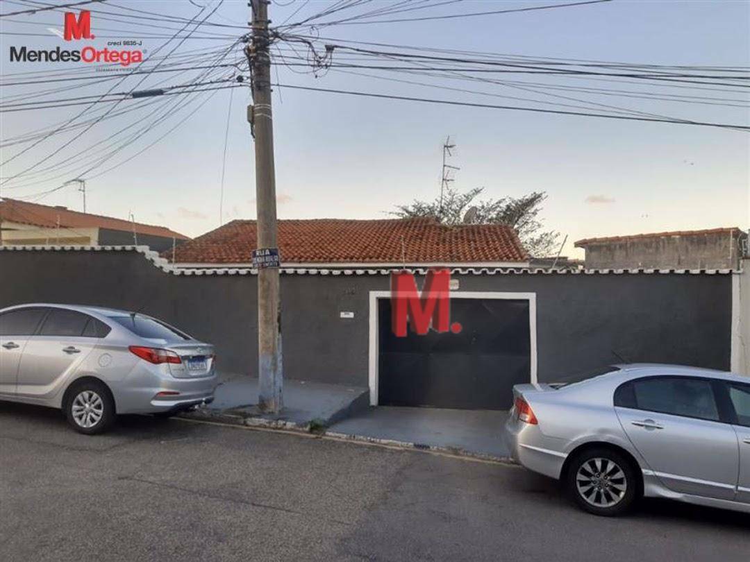 Casa à venda com 3 quartos, 120m² - Foto 2