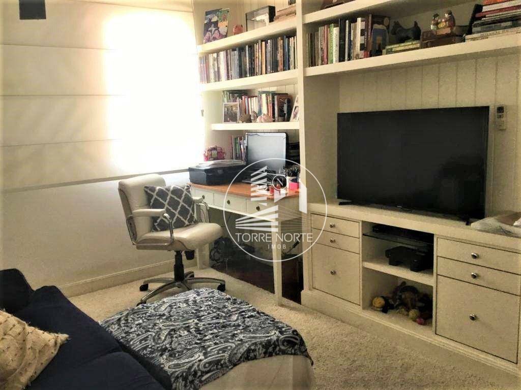 Apartamento à venda com 2 quartos, 96m² - Foto 32