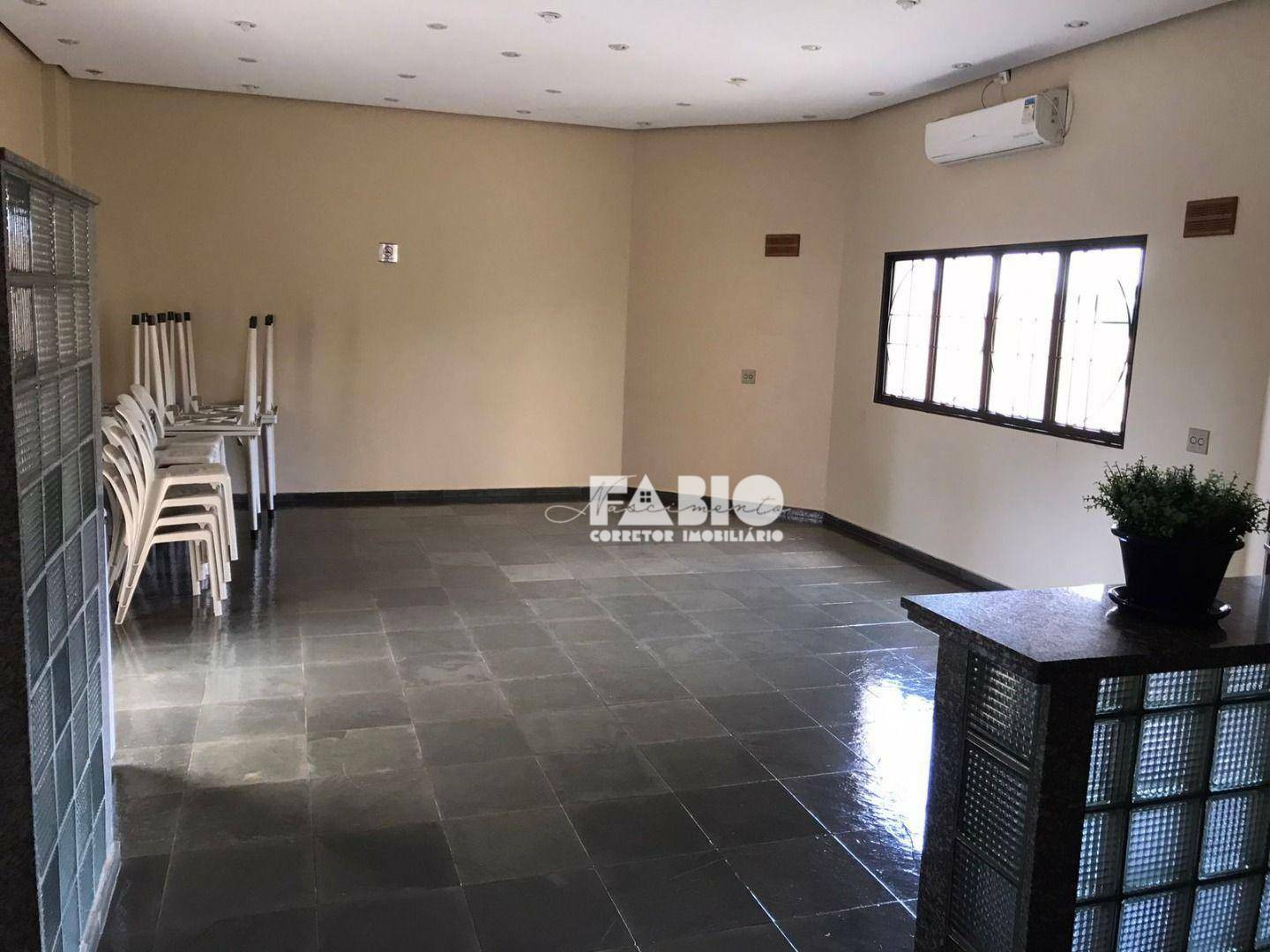 Apartamento à venda com 2 quartos, 85m² - Foto 3