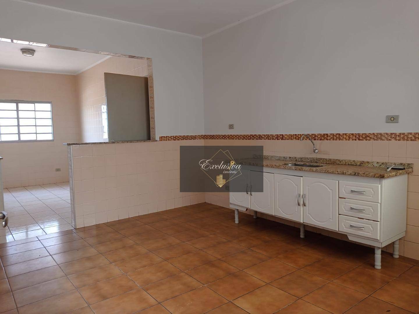 Casa à venda com 3 quartos, 129m² - Foto 11