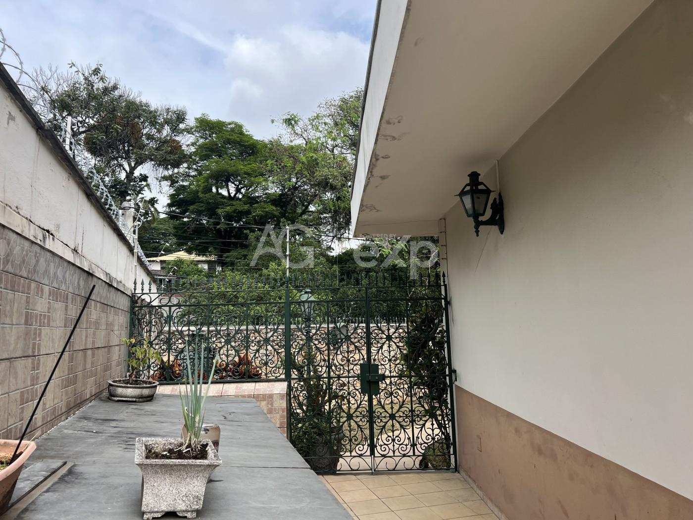 Casa à venda com 5 quartos, 430m² - Foto 43