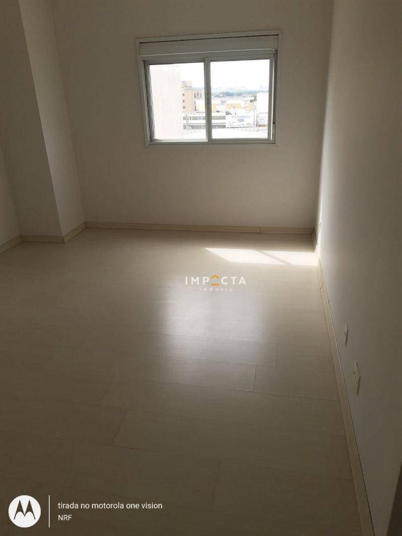 Apartamento à venda com 3 quartos, 157m² - Foto 21